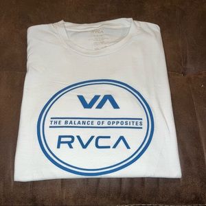 Mens Large RVCA T-shirt